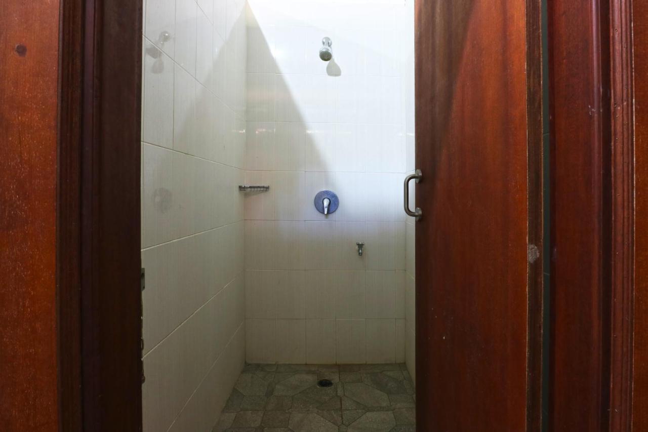 Legian Hostel Mirah מראה חיצוני תמונה