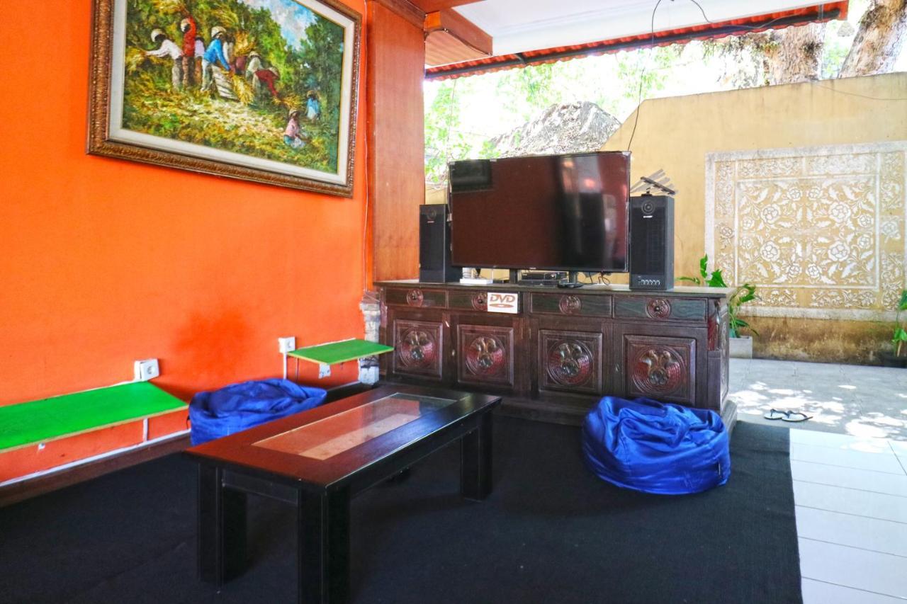 Legian Hostel Mirah מראה חיצוני תמונה