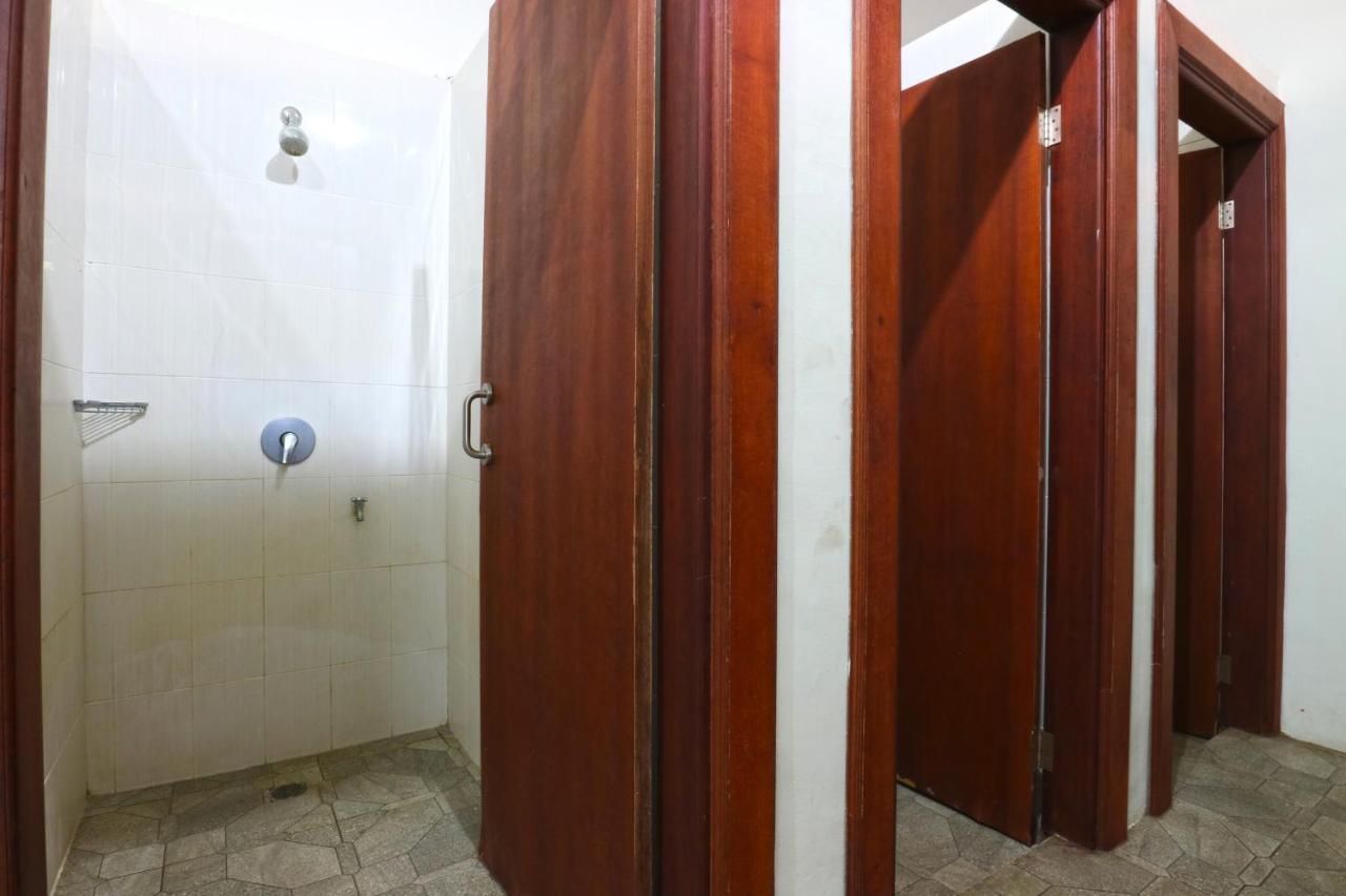 Legian Hostel Mirah מראה חיצוני תמונה